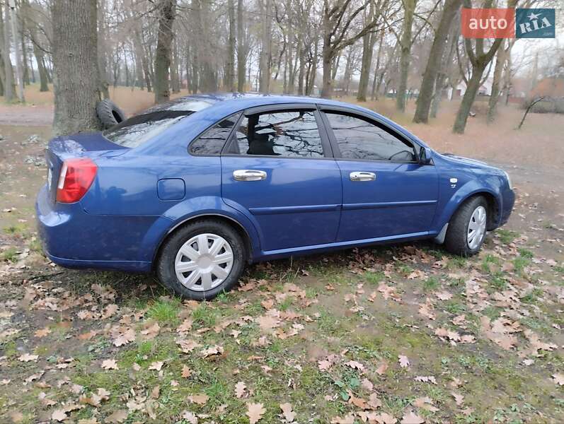 Седан Chevrolet Lacetti 2005 в Лубнах