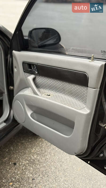 Седан Chevrolet Lacetti 2005 в Киеве