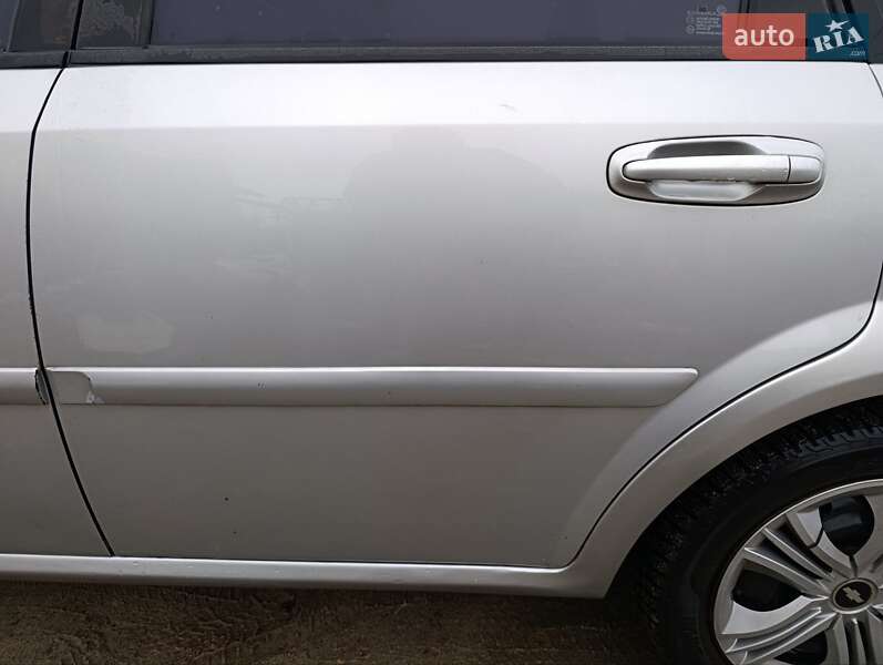 Универсал Chevrolet Lacetti 2006 в Киеве фото 10 Универсал Chevrolet Lacetti 2006 в Киеве