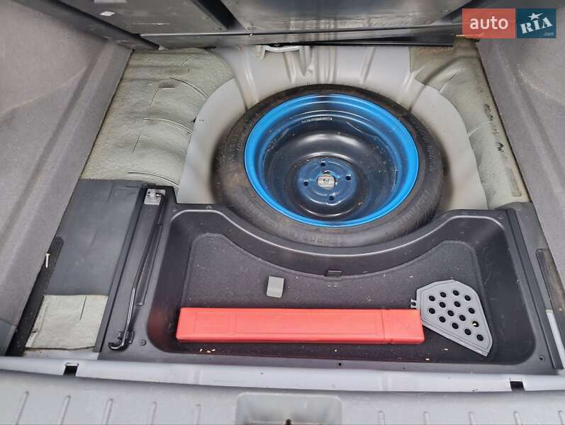 Универсал Chevrolet Lacetti 2006 в Киеве фото 37 Универсал Chevrolet Lacetti 2006 в Киеве