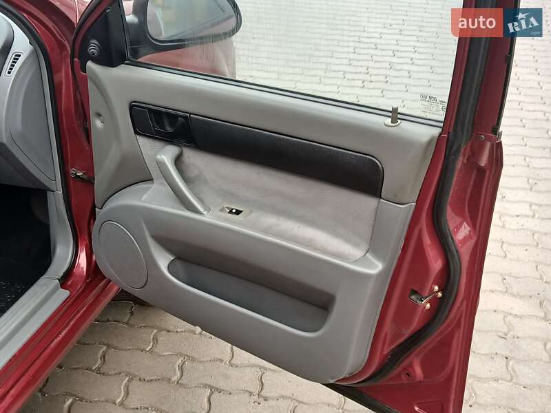 Седан Chevrolet Lacetti 2006 в Гусятине