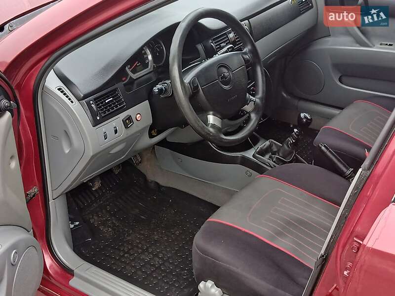 Седан Chevrolet Lacetti 2006 в Гусятине