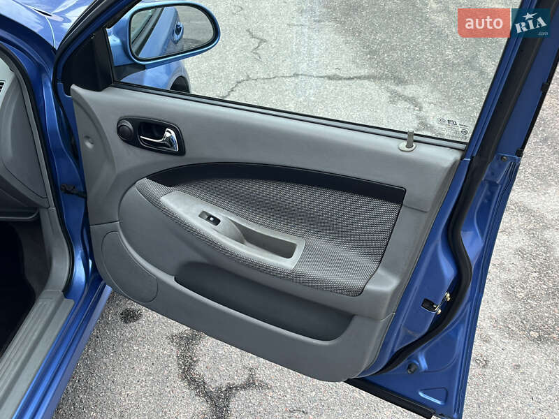 Хэтчбек Chevrolet Lacetti 2006 в Белой Церкви