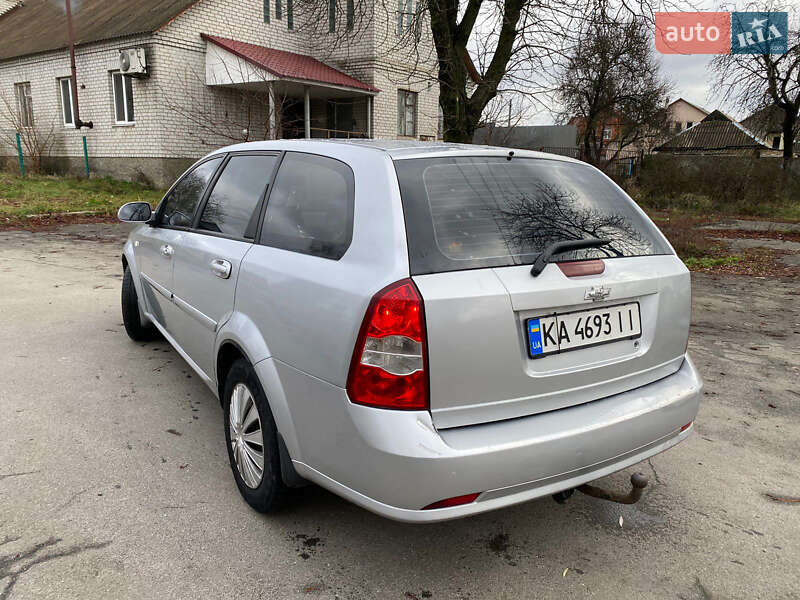 Универсал Chevrolet Lacetti 2007 в Киеве фото 5 Универсал Chevrolet Lacetti 2007 в Киеве