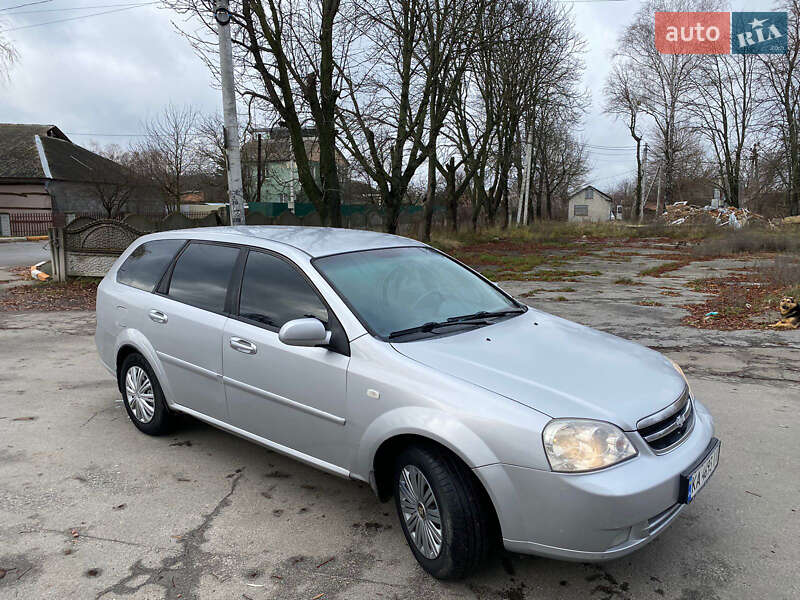 Универсал Chevrolet Lacetti 2007 в Киеве фото 8 Универсал Chevrolet Lacetti 2007 в Киеве