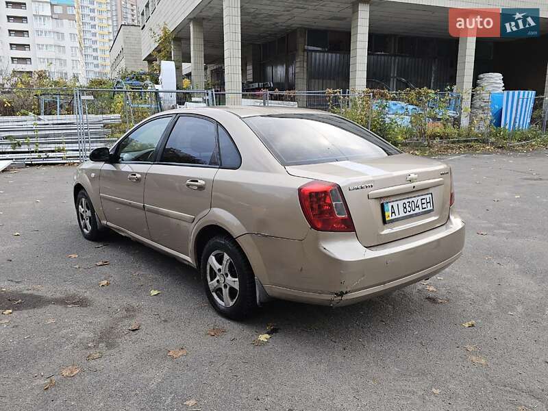 Седан Chevrolet Lacetti 2007 в Киеве