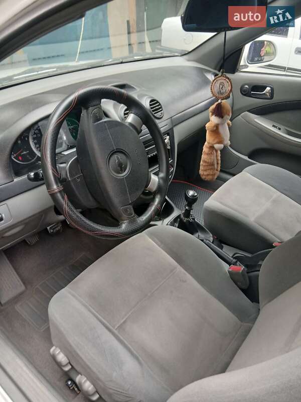 Седан Chevrolet Lacetti 2012 в Боярке