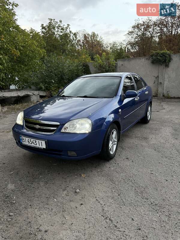 Седан Chevrolet Lacetti 2006 в Полтаве