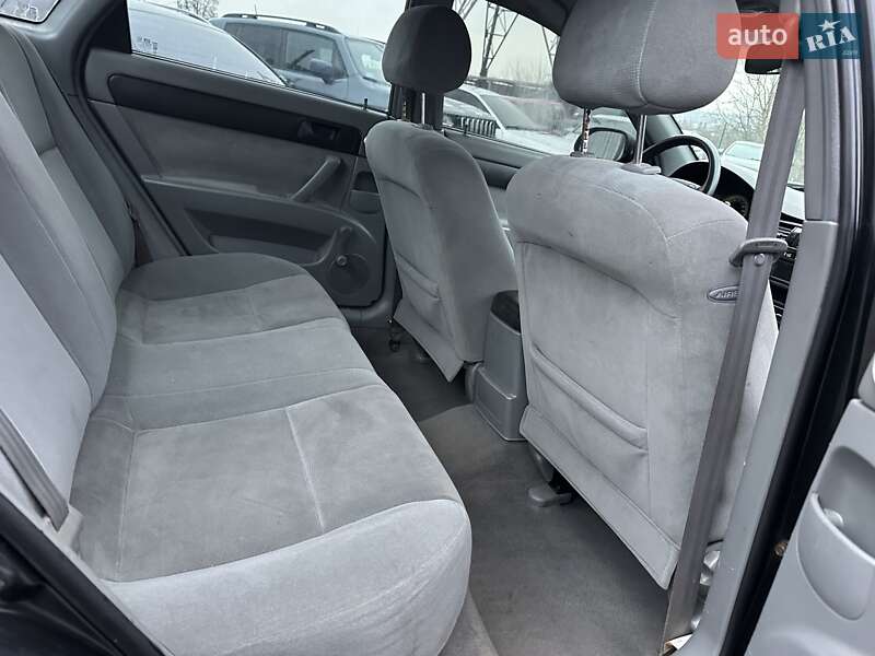 Седан Chevrolet Lacetti 2005 в Хмельницком фото 44 Седан Chevrolet Lacetti 2005 в Хмельницком