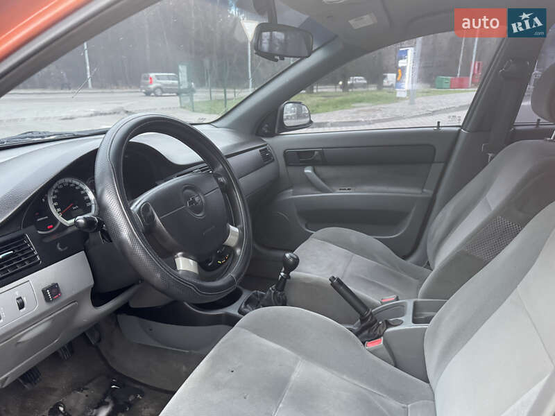 Седан Chevrolet Lacetti 2007 в Киеве