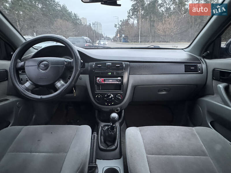 Седан Chevrolet Lacetti 2007 в Киеве