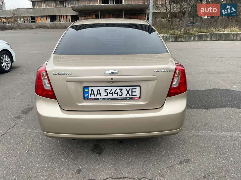 Седан Chevrolet Lacetti 2005 в Киеве фото 15 Седан Chevrolet Lacetti 2005 в Киеве