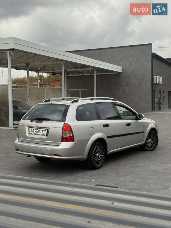Chevrolet Lacetti 2005