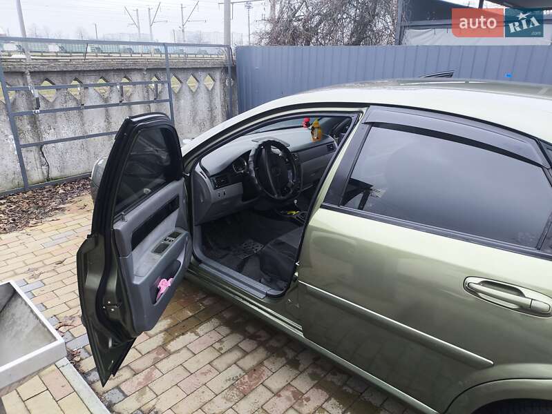 Седан Chevrolet Lacetti 2004 в Білій Церкві