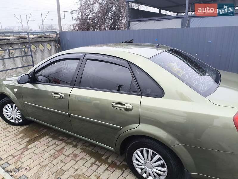 Седан Chevrolet Lacetti 2004 в Білій Церкві