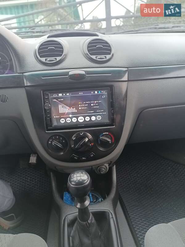 Хэтчбек Chevrolet Lacetti 2008 в Калуше