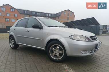 Хетчбек Chevrolet Lacetti 2008 в Калуші