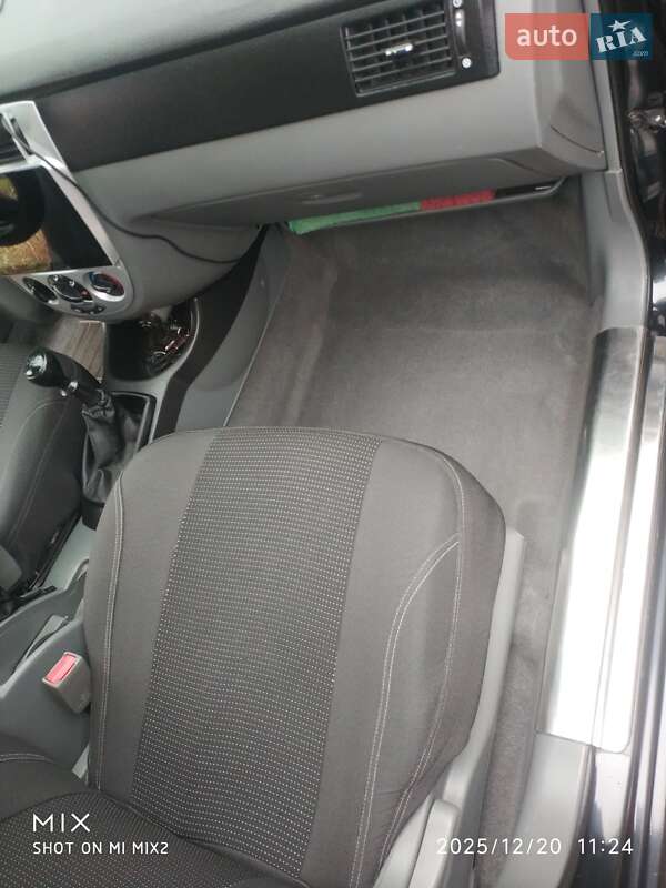 Седан Chevrolet Lacetti 2012 в Харкові фото 35 Седан Chevrolet Lacetti 2012 в Харкові