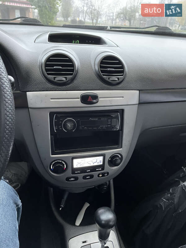 Хетчбек Chevrolet Lacetti 2009 в Черкасах фото 7 Хетчбек Chevrolet Lacetti 2009 в Черкасах