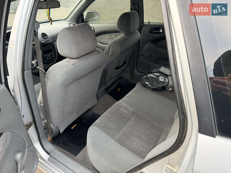 Универсал Chevrolet Lacetti 2007 в Золотоноше фото 8 Универсал Chevrolet Lacetti 2007 в Золотоноше
