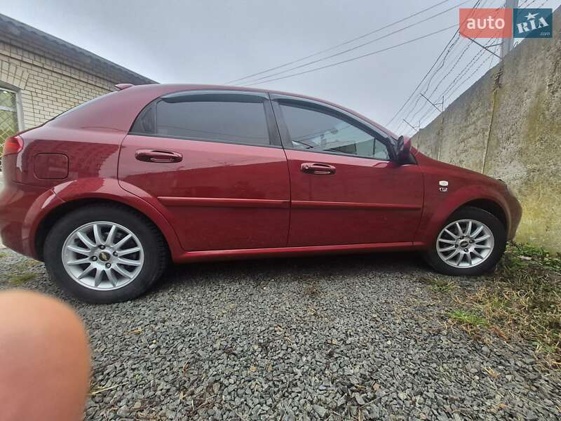 Хетчбек Chevrolet Lacetti 2006 в Хмельницькому