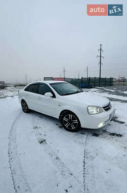 Седан Chevrolet Lacetti 2005 в Львове