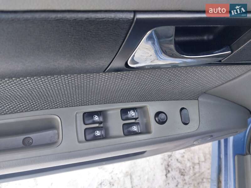 Седан Chevrolet Lacetti 2006 в Миколаєві