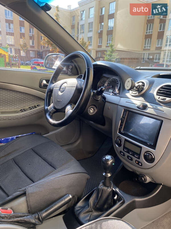 Универсал Chevrolet Lacetti 2005 в Киеве