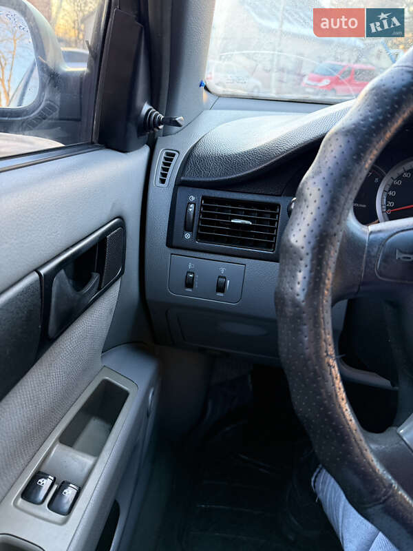 Седан Chevrolet Lacetti 2005 в Черновцах фото 54 Седан Chevrolet Lacetti 2005 в Черновцах