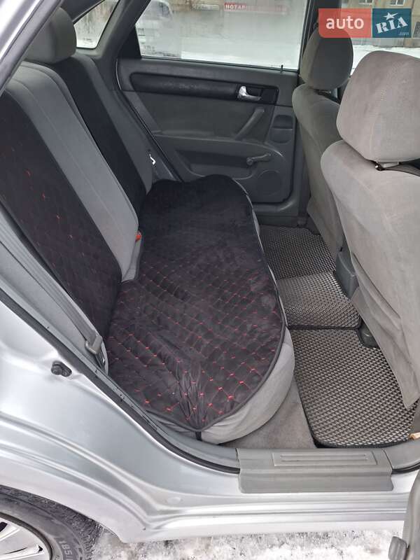 Седан Chevrolet Lacetti 2008 в Змиеве