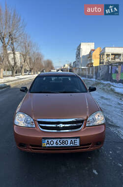 Седан Chevrolet Lacetti 2006 в Ужгороді