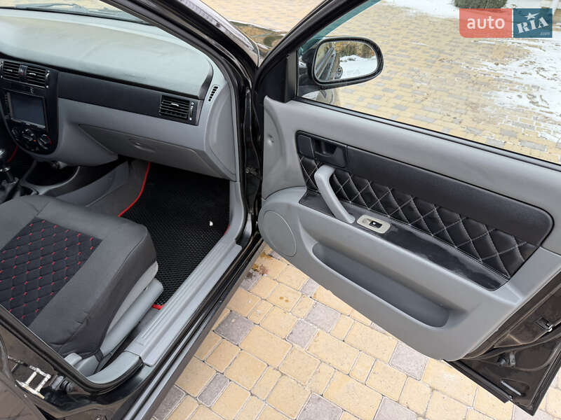 Седан Chevrolet Lacetti 2008 в Могилев-Подольске фото 32 Седан Chevrolet Lacetti 2008 в Могилев-Подольске