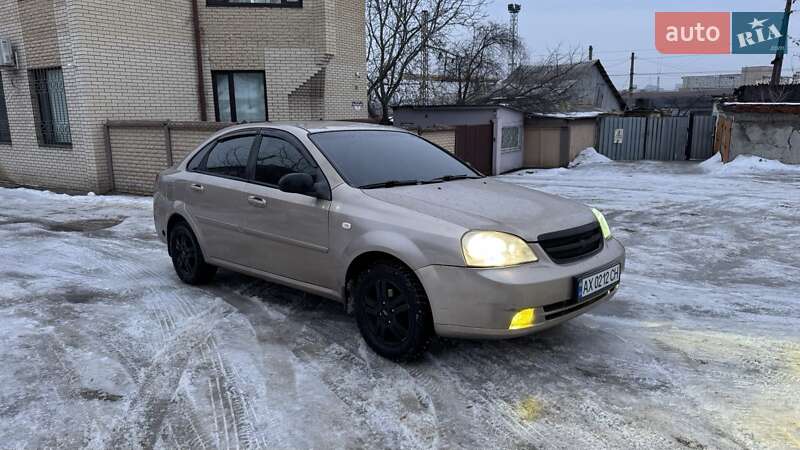 Седан Chevrolet Lacetti 2006 в Харькове