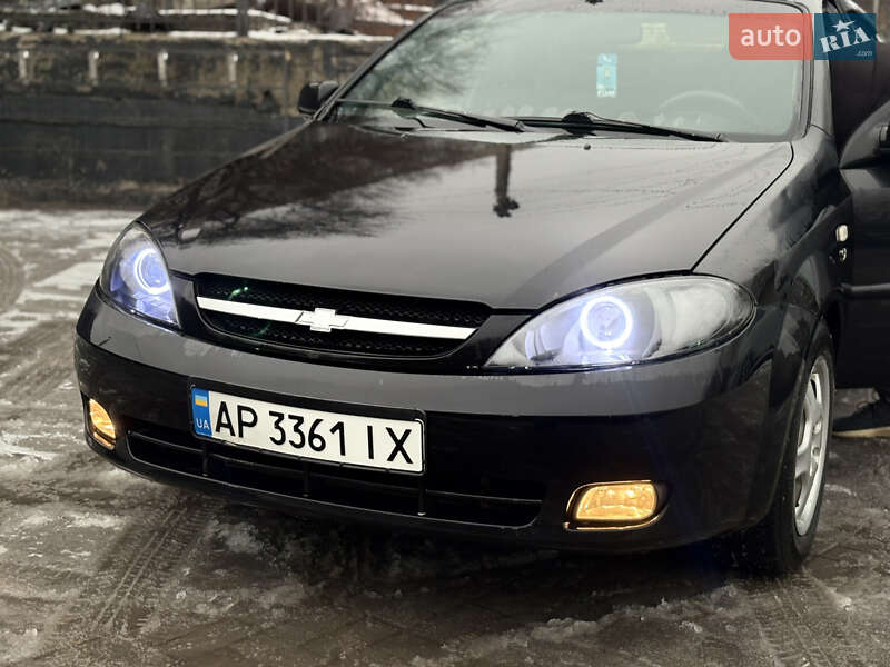 Хэтчбек Chevrolet Lacetti 2005 в Запорожье