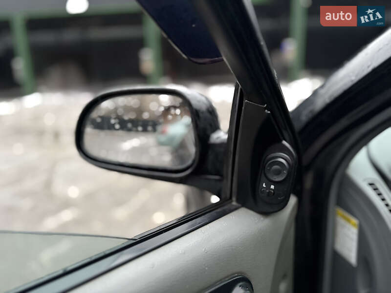 Хэтчбек Chevrolet Lacetti 2005 в Запорожье