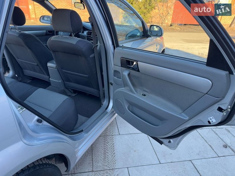 Седан Chevrolet Lacetti 2008 в Харькове