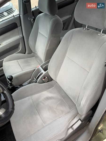 Седан Chevrolet Lacetti 2005 в Чернигове