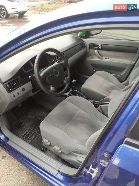 Седан Chevrolet Lacetti 2007 в Кривому Розі