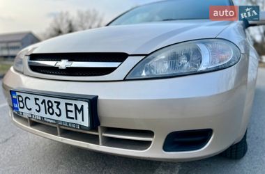 Хэтчбек Chevrolet Lacetti 2011 в Львове