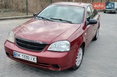 Седан Chevrolet Lacetti 2004 в Ровно