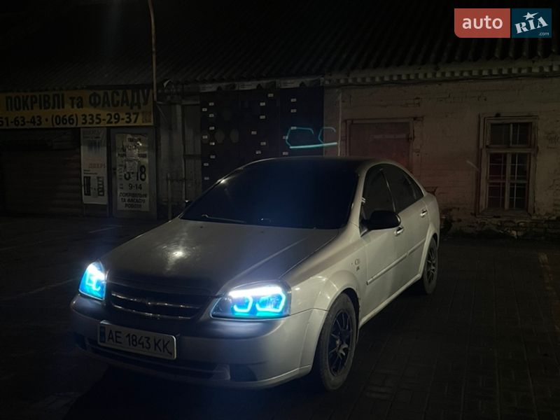 Седан Chevrolet Lacetti 2004 в Павлограде
