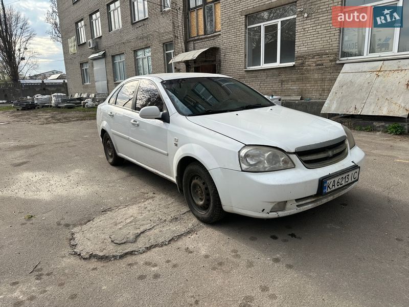 Chevrolet Lacetti 2012