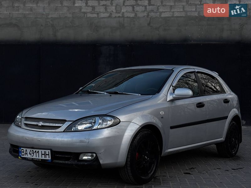 Хэтчбек Chevrolet Lacetti 2008 в Кропивницком