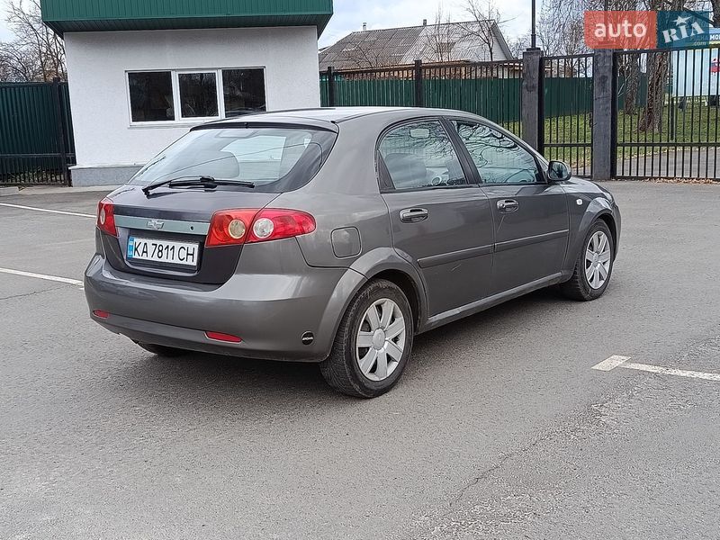 Хэтчбек Chevrolet Lacetti 2007 в Соснице