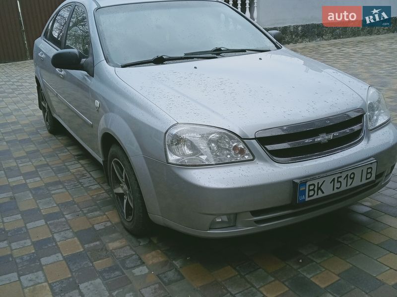 Седан Chevrolet Lacetti 2006 в Дубно