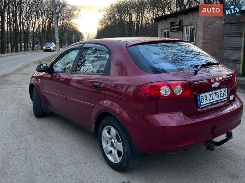Хэтчбек Chevrolet Lacetti 2004 в Кропивницком фото 5 Хэтчбек Chevrolet Lacetti 2004 в Кропивницком