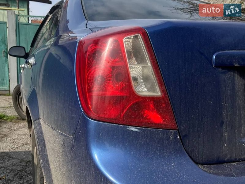 Седан Chevrolet Lacetti 2005 в Полтаве