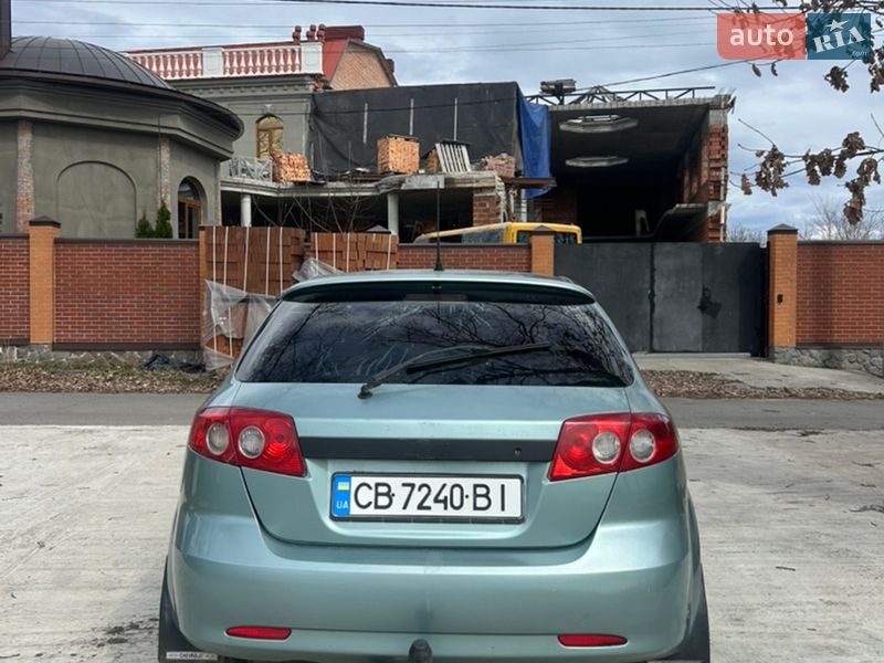 Хэтчбек Chevrolet Lacetti 2007 в Сумах фото 6 Хэтчбек Chevrolet Lacetti 2007 в Сумах