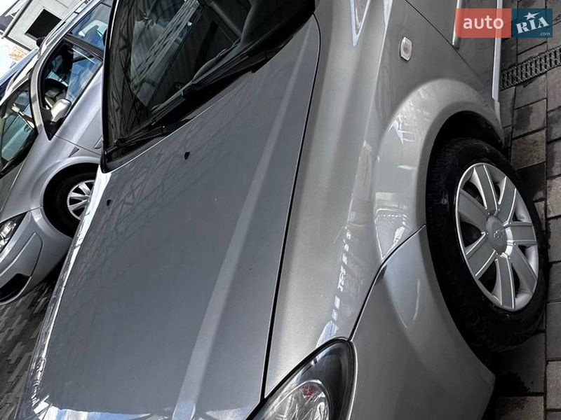 Хэтчбек Chevrolet Lacetti 2004 в Полтаве фото 3 Хэтчбек Chevrolet Lacetti 2004 в Полтаве