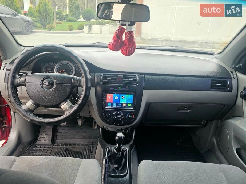 Седан Chevrolet Lacetti 2005 в Днепре